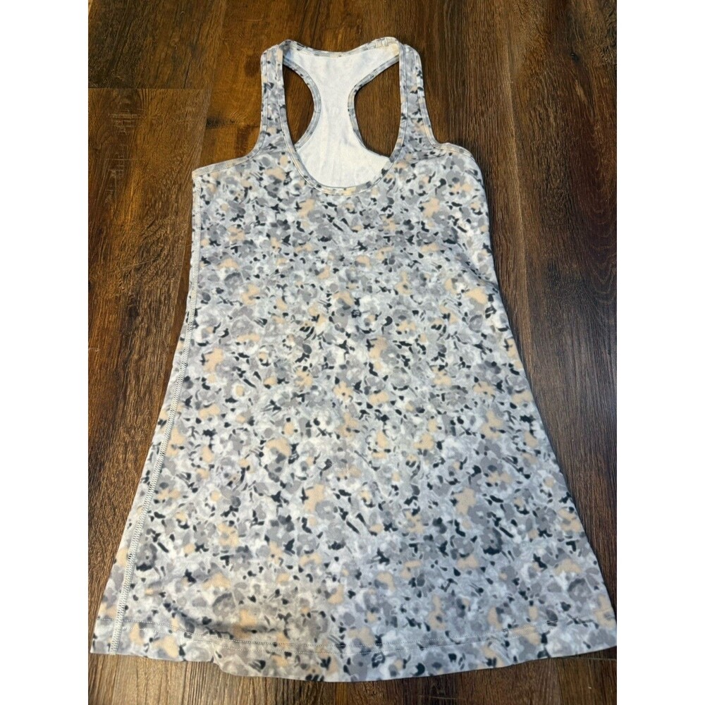 Lululemon Racerback Tank Top Size 4 - Picture 2 of 5